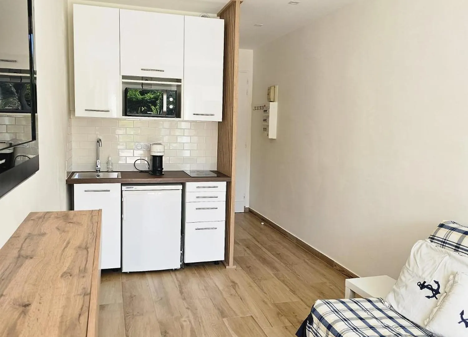 Studio A Mandelieu - Les Mimosas 0*,